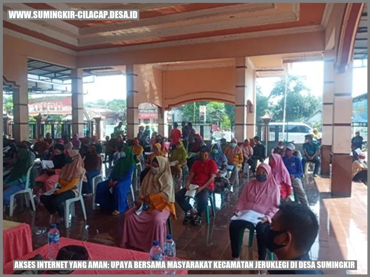 Akses Internet yang Aman: Upaya Bersama Masyarakat Kecamatan Jeruklegi di Desa Sumingkir