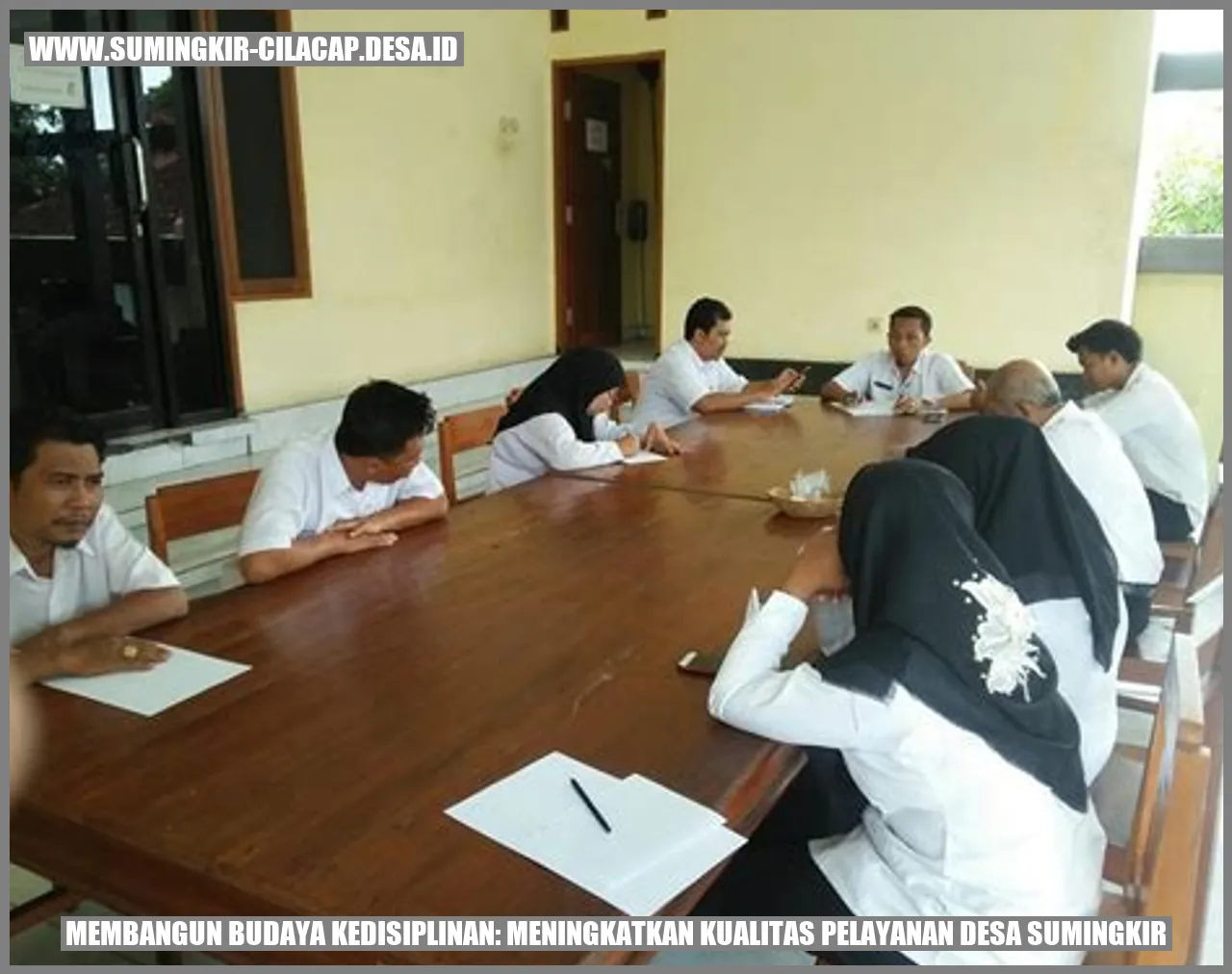 Membangun Budaya Kedisiplinan: Meningkatkan Kualitas Pelayanan Desa Sumingkir