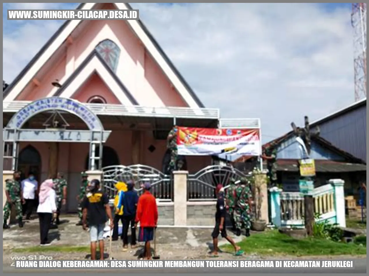 Ruang Dialog Keberagaman: Desa Sumingkir Membangun Toleransi Beragama di Kecamatan Jeruklegi